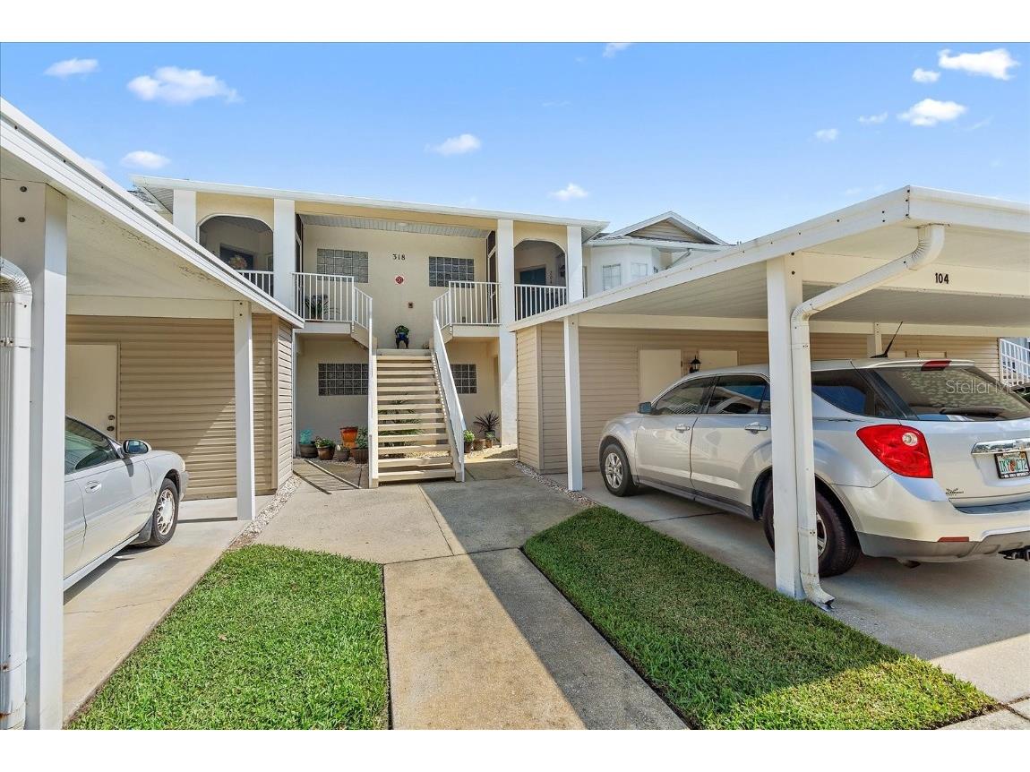 318 Clearbrook Circle #104 Venice FL 34292 A4581654 image1