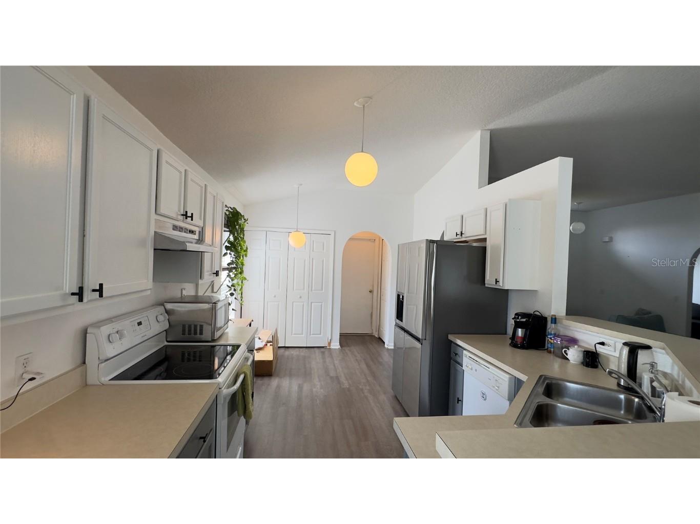 318 Colony Court Kissimmee FL 34758 O6344445 image4