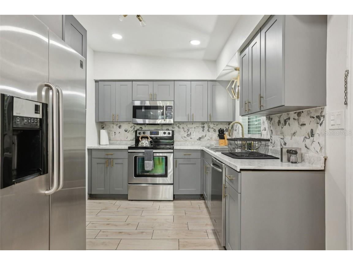 318 E Jersey Street Orlando FL 32806 O6306257 image16