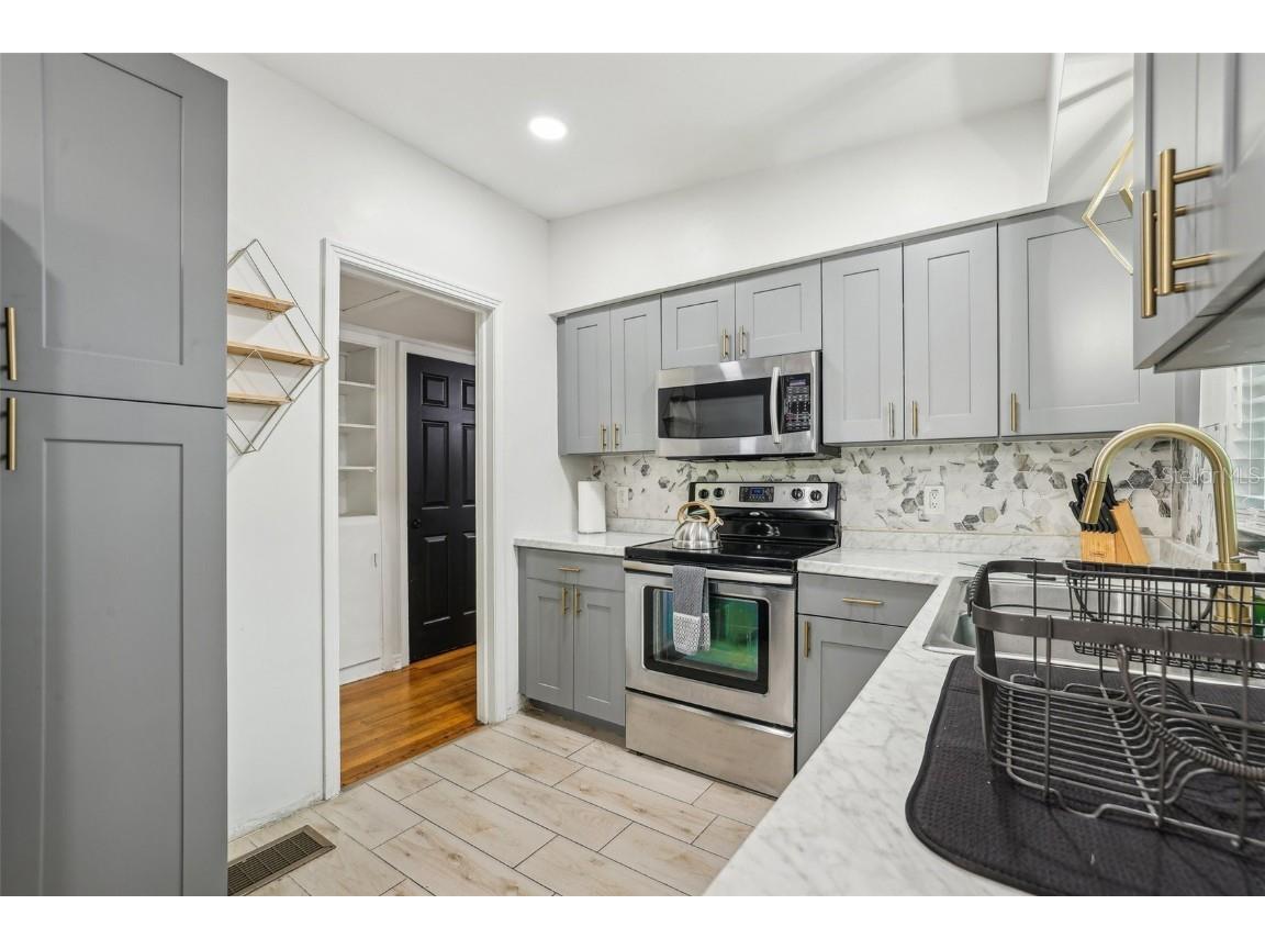 318 E Jersey Street Orlando FL 32806 O6306257 image17