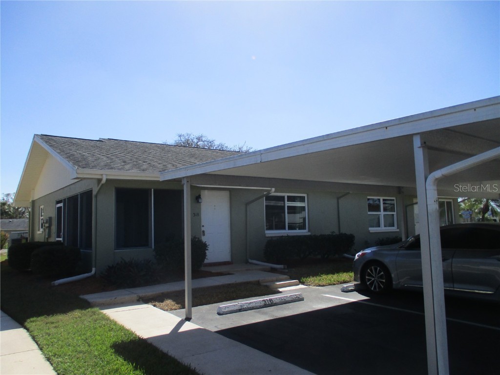 318 Gloucester Boulevard Sun City Center FL 33573 T3509571 image1