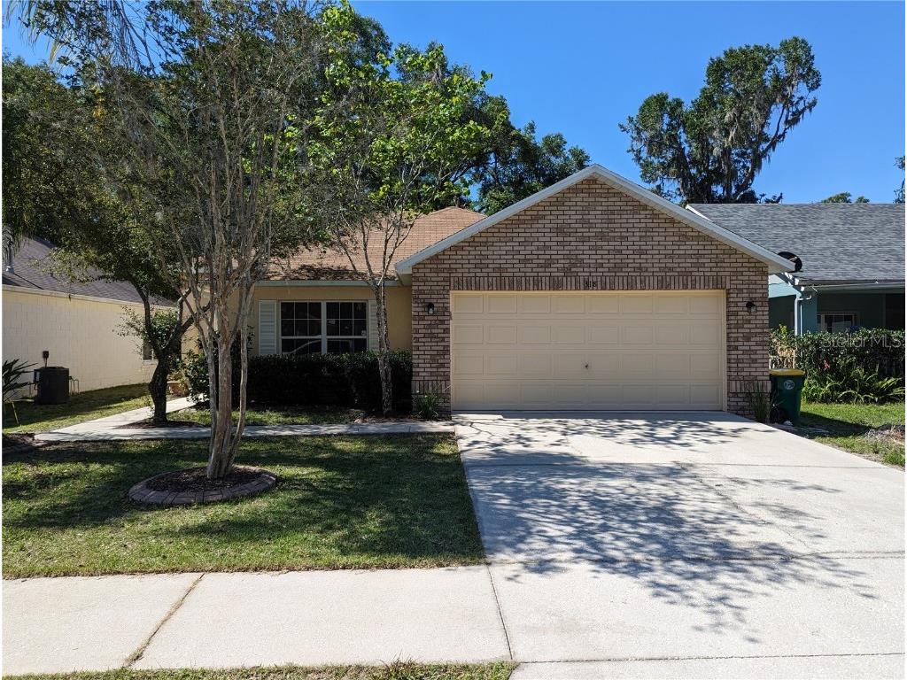 318 Heritage Estates Lane Deland FL 32720 V4930692 image1