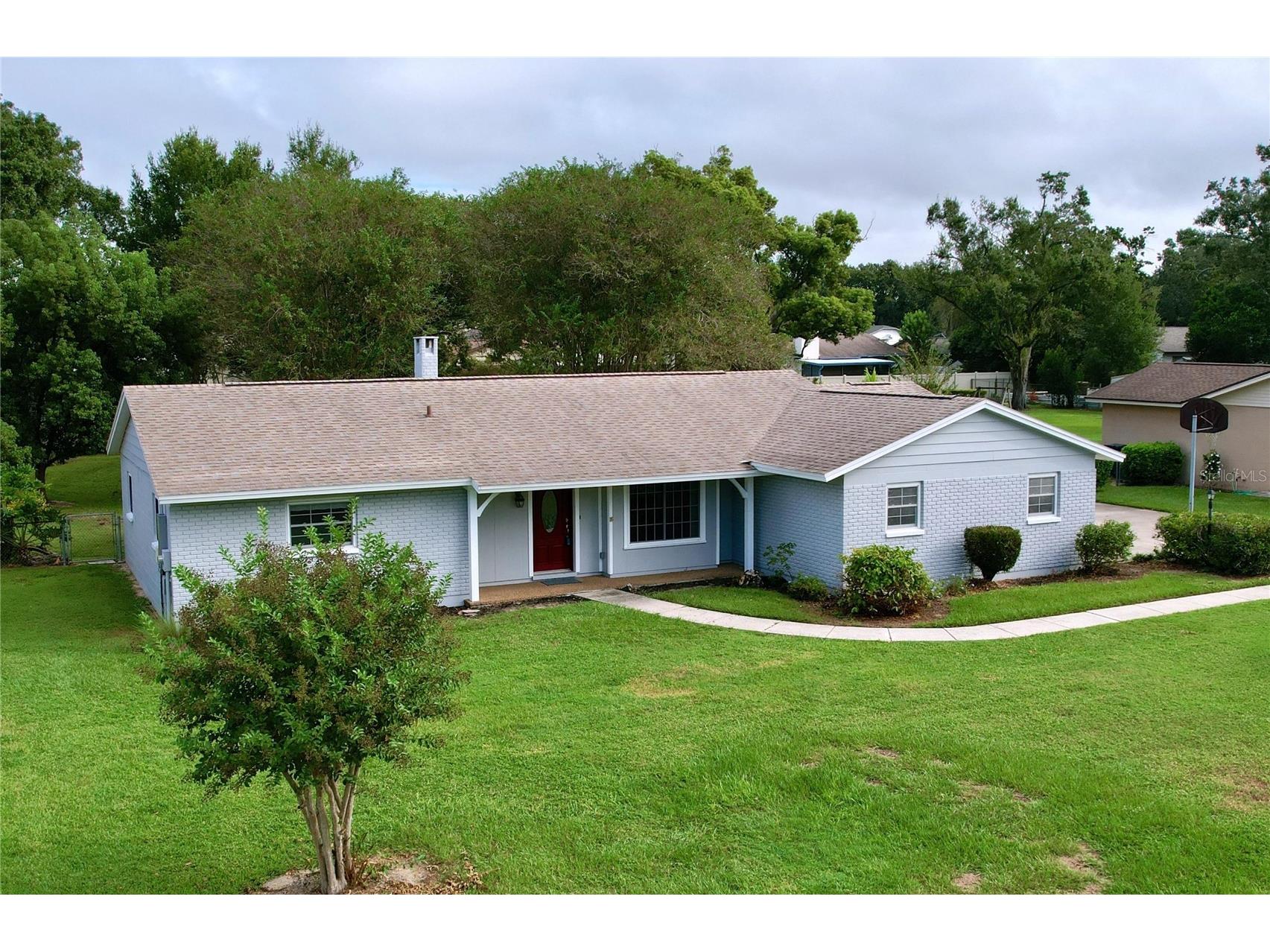 318 Hollowtree Drive Seffner FL 33584 TB8432830 image1