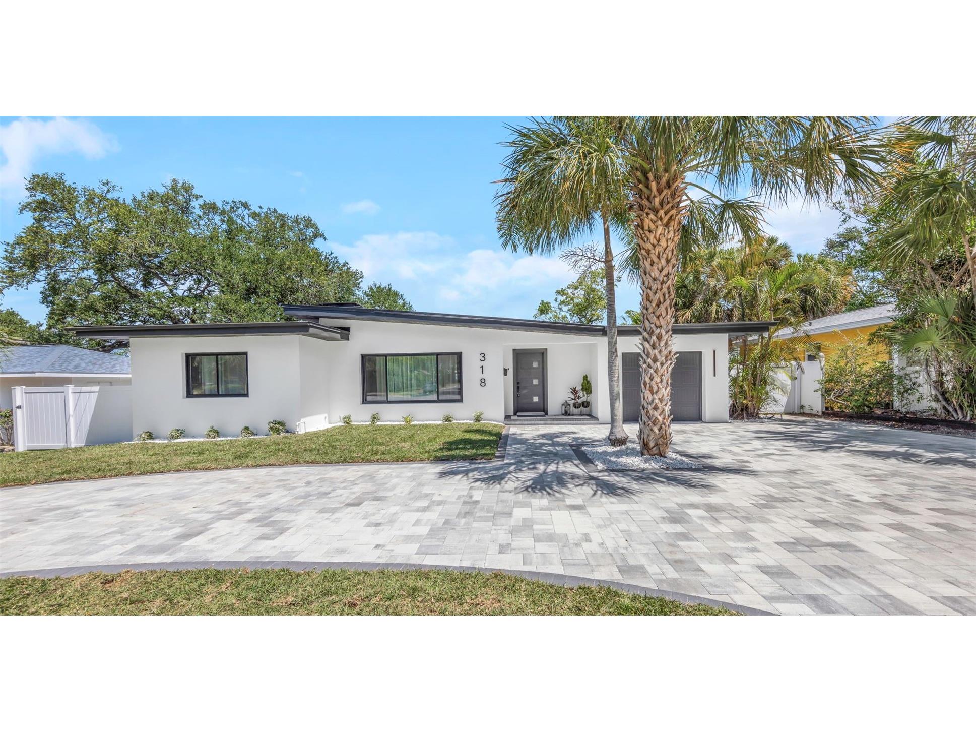 318 Mehlenbacher Road Belleair FL 33756 TB8505320 image1