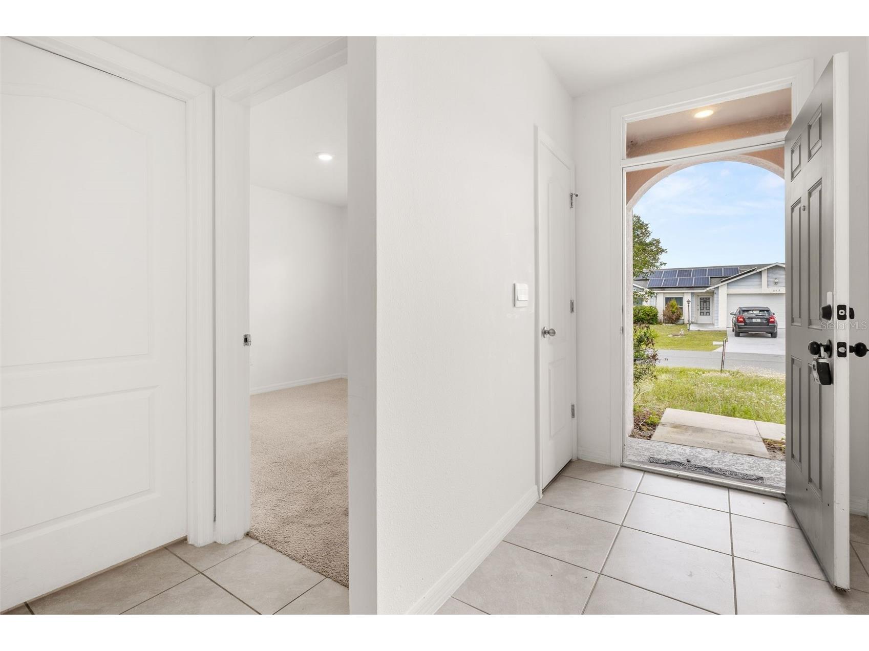 318 Montgomery Court Kissimmee FL 34758 S5145403 image3