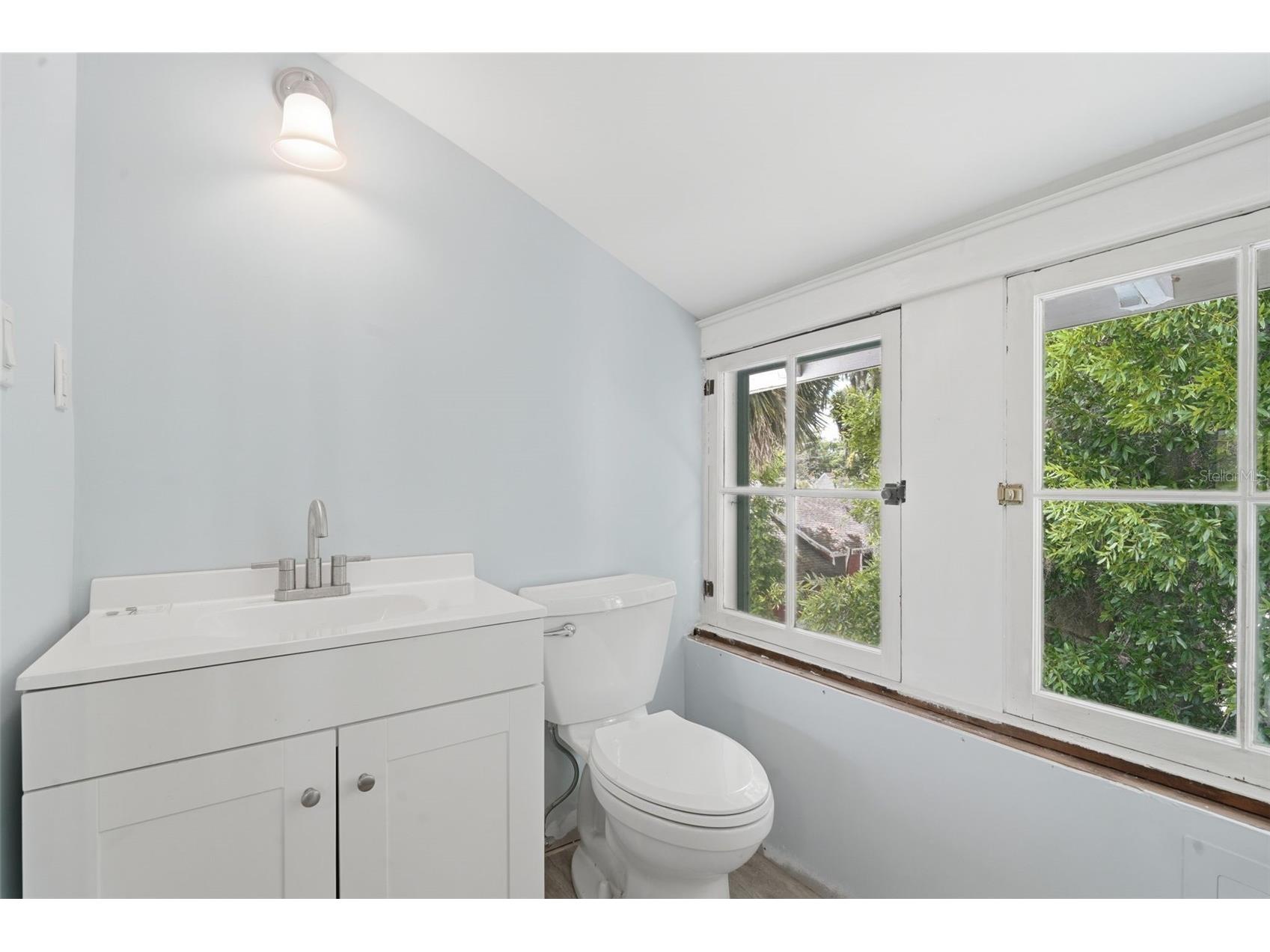 318 N Colonial Court Deland FL 32720 V4948388 image30