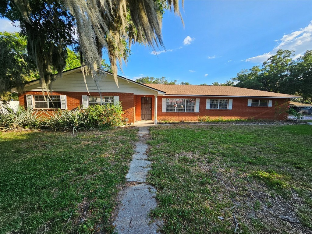 318 Nebraska Avenue Leesburg FL 34748 G5081766 image1