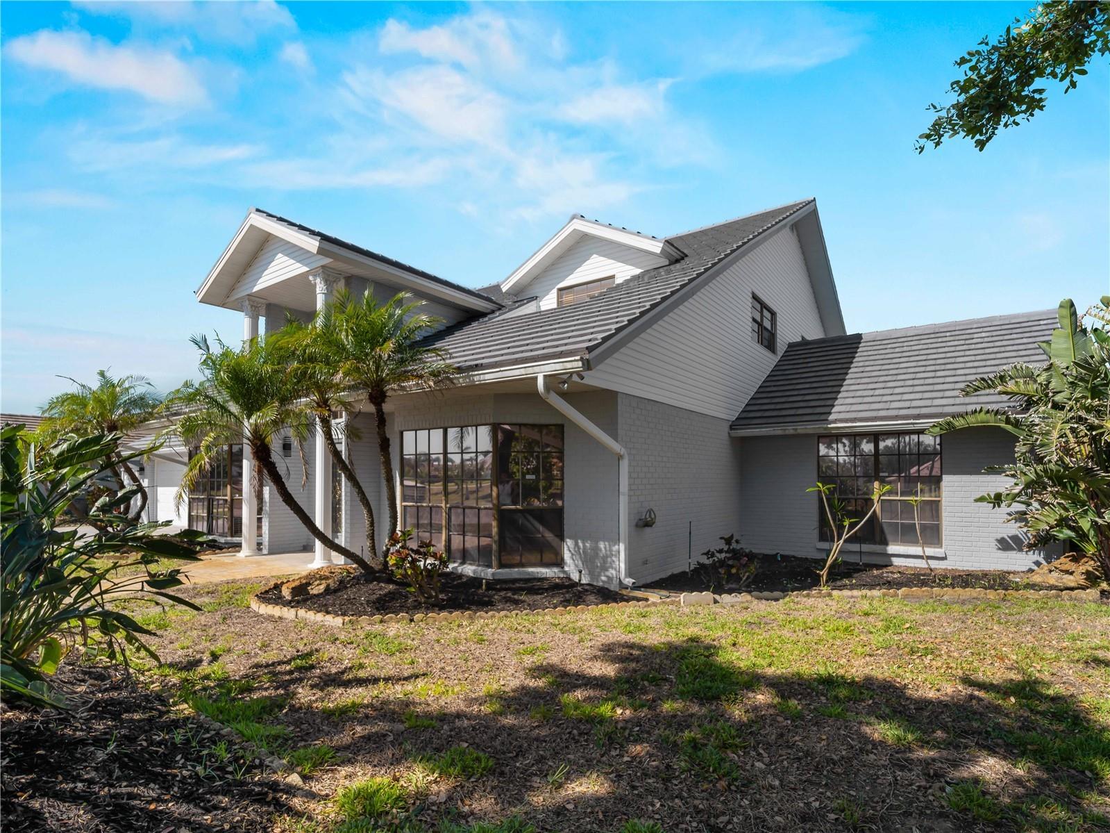 318 Oakwood Circle Englewood FL 34223 N6142067 image1