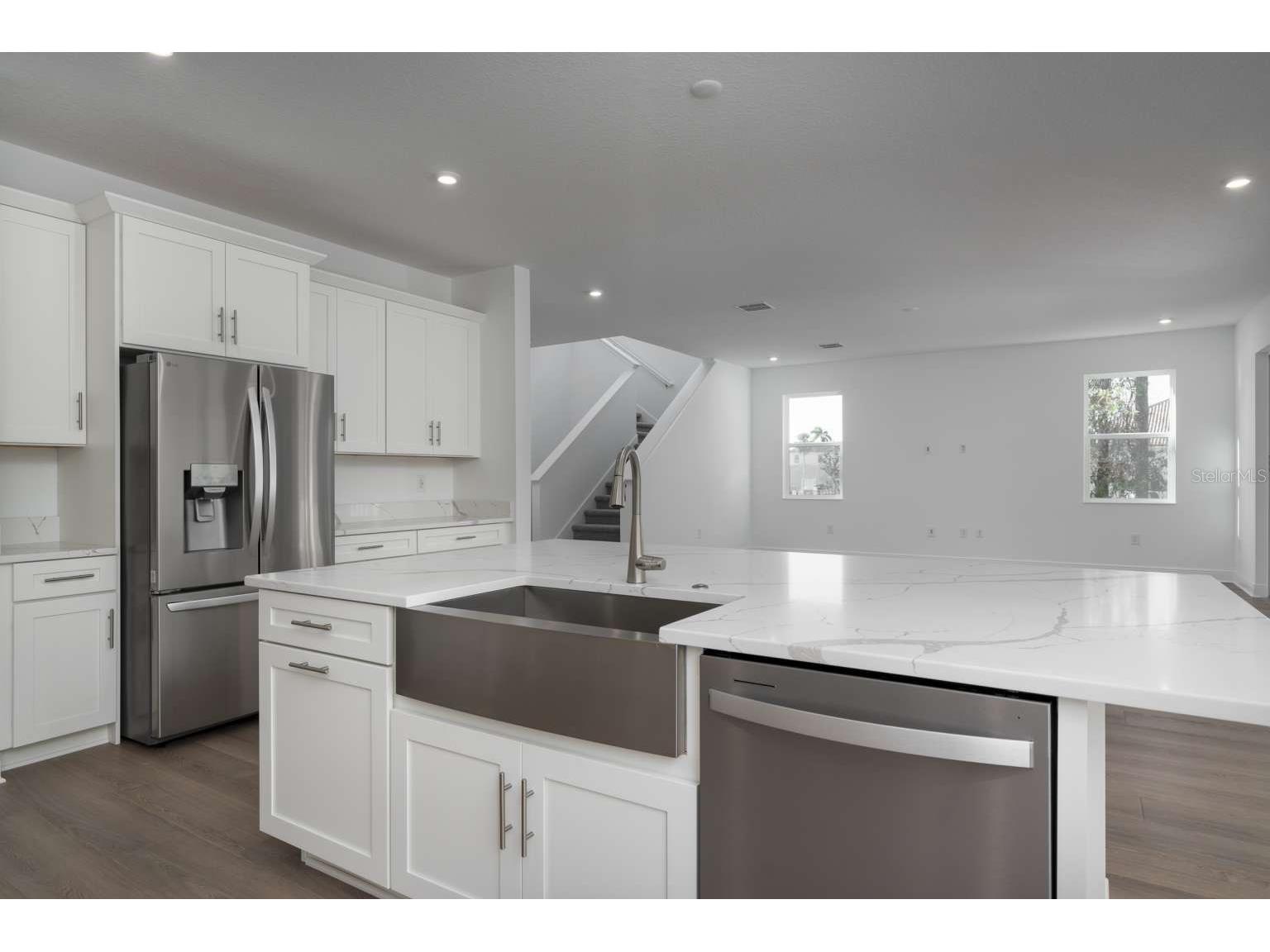 318 Rafael Boulevard NE Saint Petersburg FL 33704 TB8488679 image12