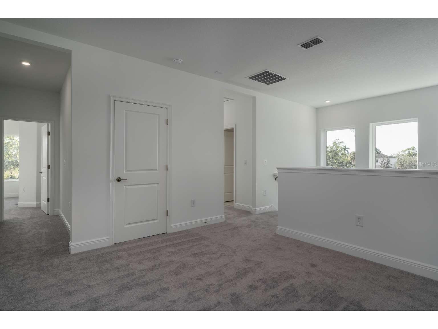 318 Rafael Boulevard NE Saint Petersburg FL 33704 TB8488679 image18