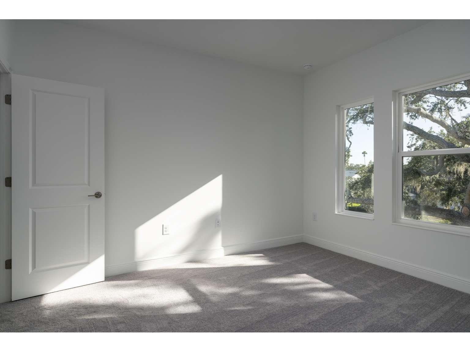 318 Rafael Boulevard NE Saint Petersburg FL 33704 TB8488679 image30