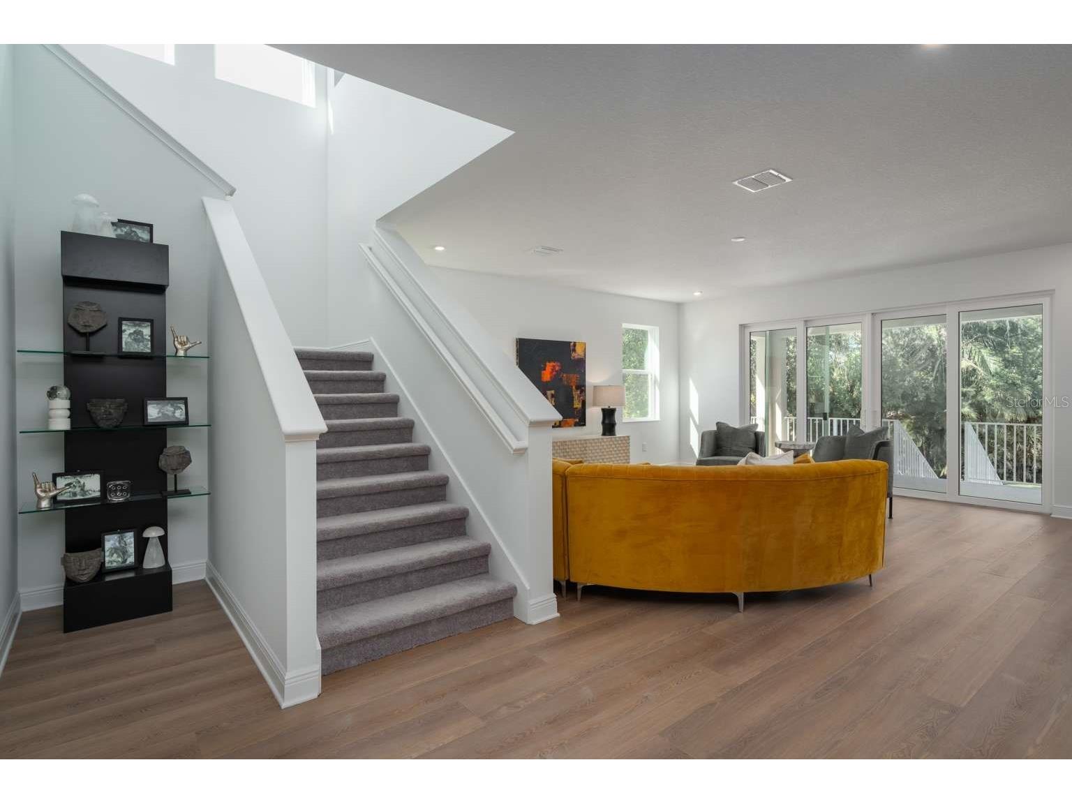 318 Rafael Boulevard NE Saint Petersburg FL 33704 TB8488679 image6