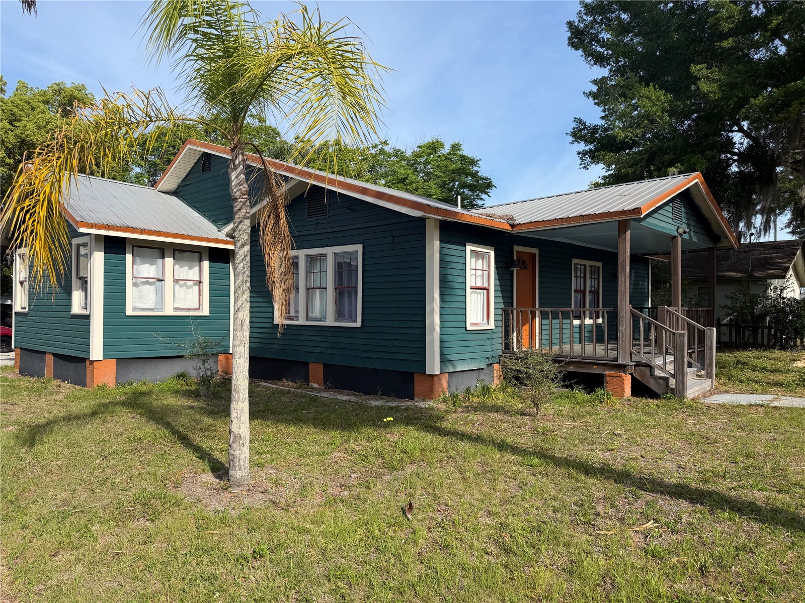 318 S Clake Street Deland FL 32720 V4947850 image1