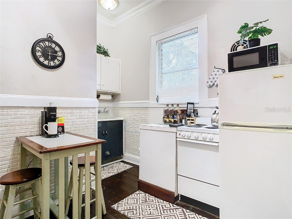 318 S Palmetto Avenue Sanford FL 32771 O6245237 image14