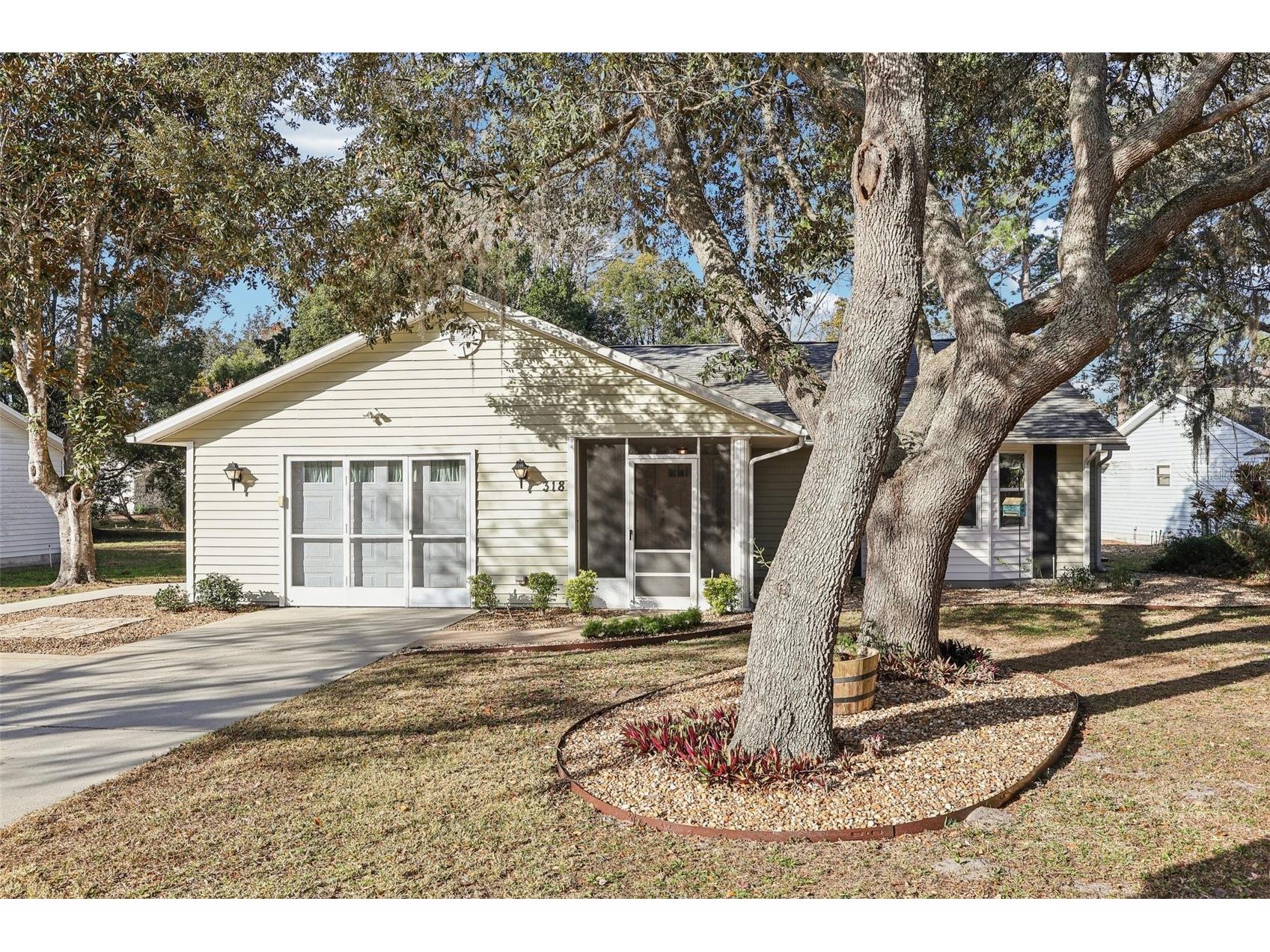 318 Skye Court Leesburg FL 34788 G5107570 image1