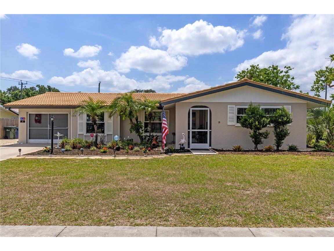 318 Venice East Boulevard Venice FL 34293 N6138974 image1