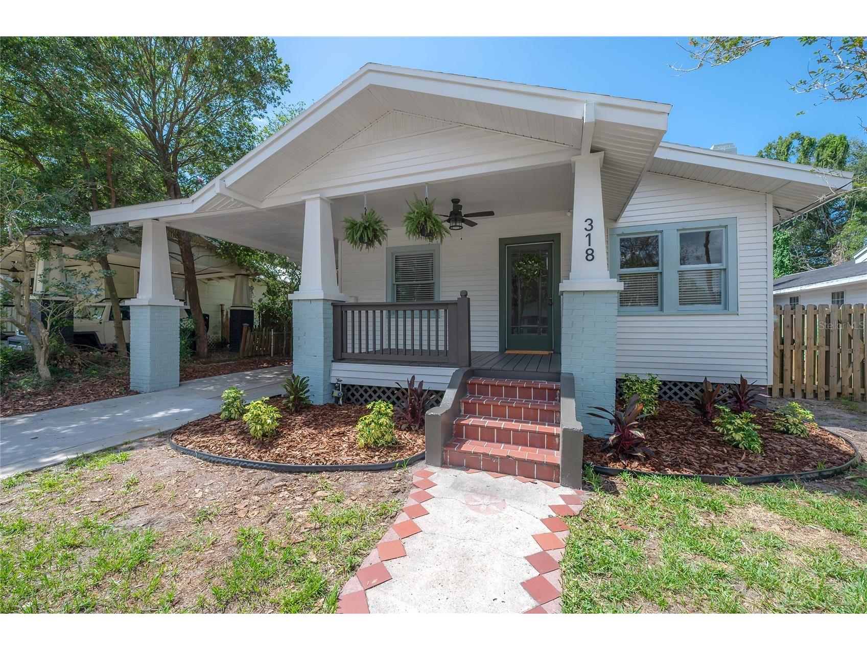 318 W Haya Street Tampa FL 33603 TB8394729 image1