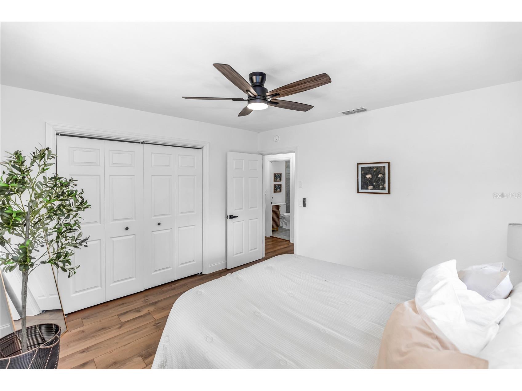 318 W Palmetto Avenue Deland FL 32720 TB8511363 image14