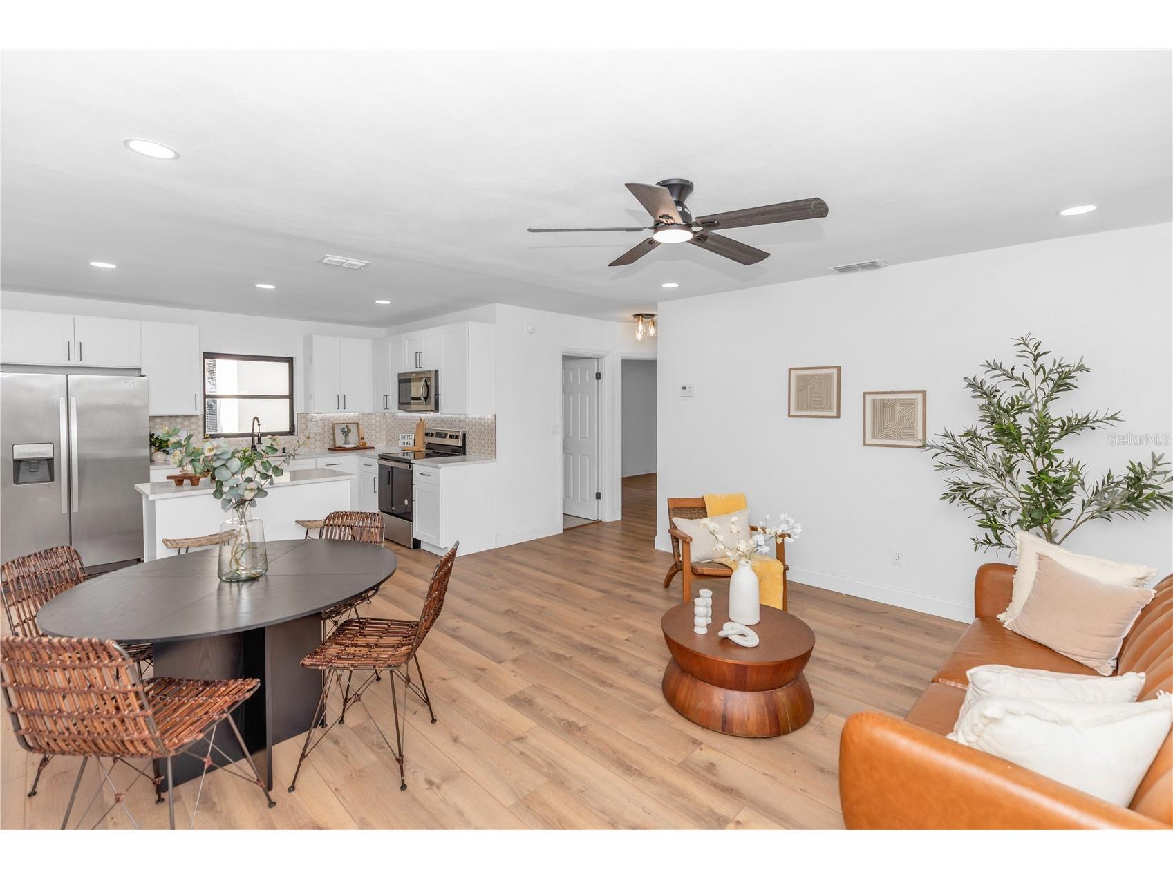 318 W Palmetto Avenue Deland FL 32720 TB8511363 image9