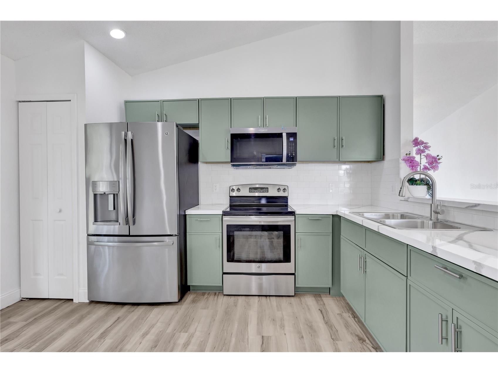 318 Walpole Loop Davenport FL 33897 O6414418 image6