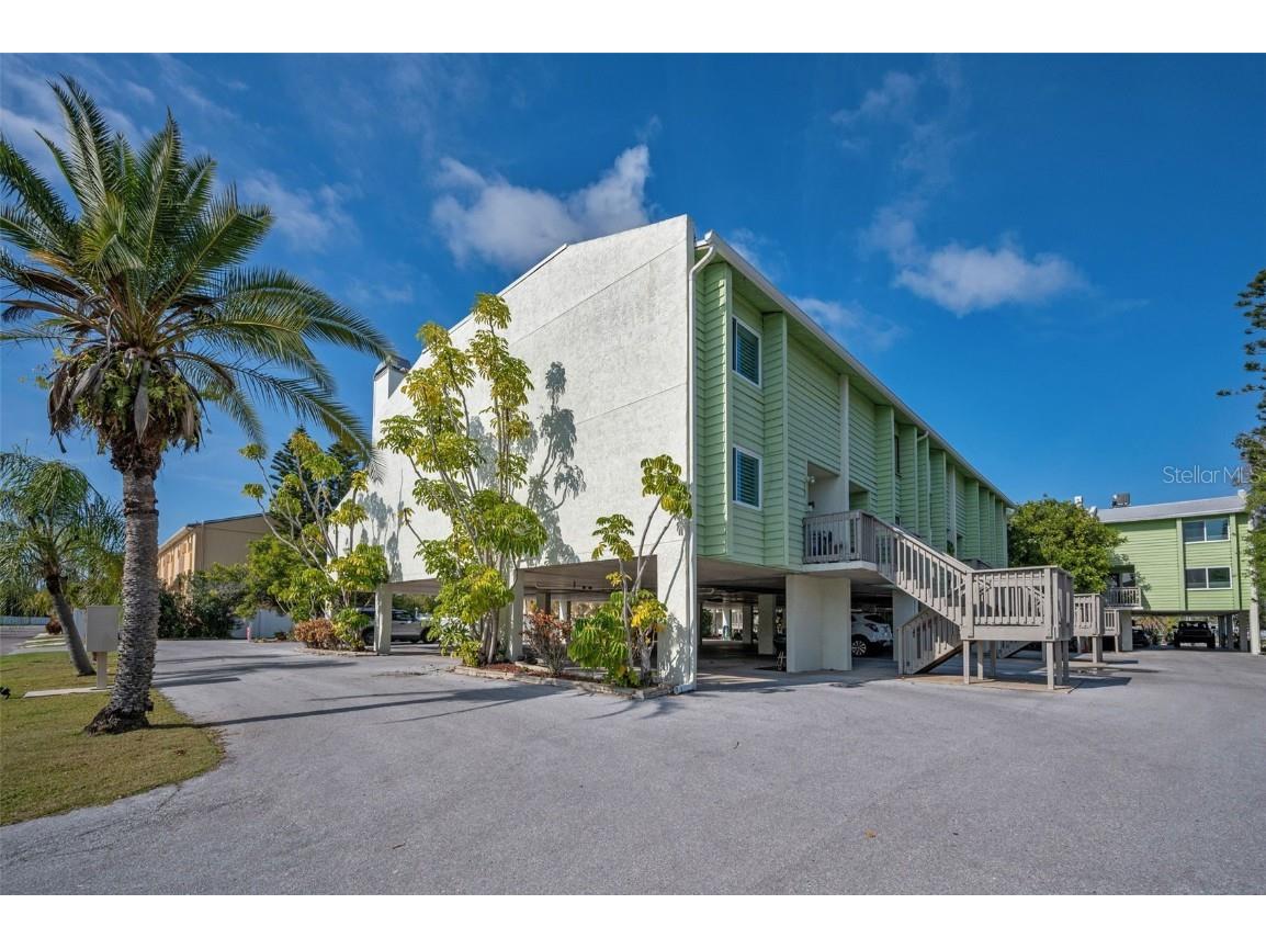 318 Windrush Boulevard #10 Indian Rocks Beach FL 33785 - INTRACOASTAL WATERWAY TB8461723 image19