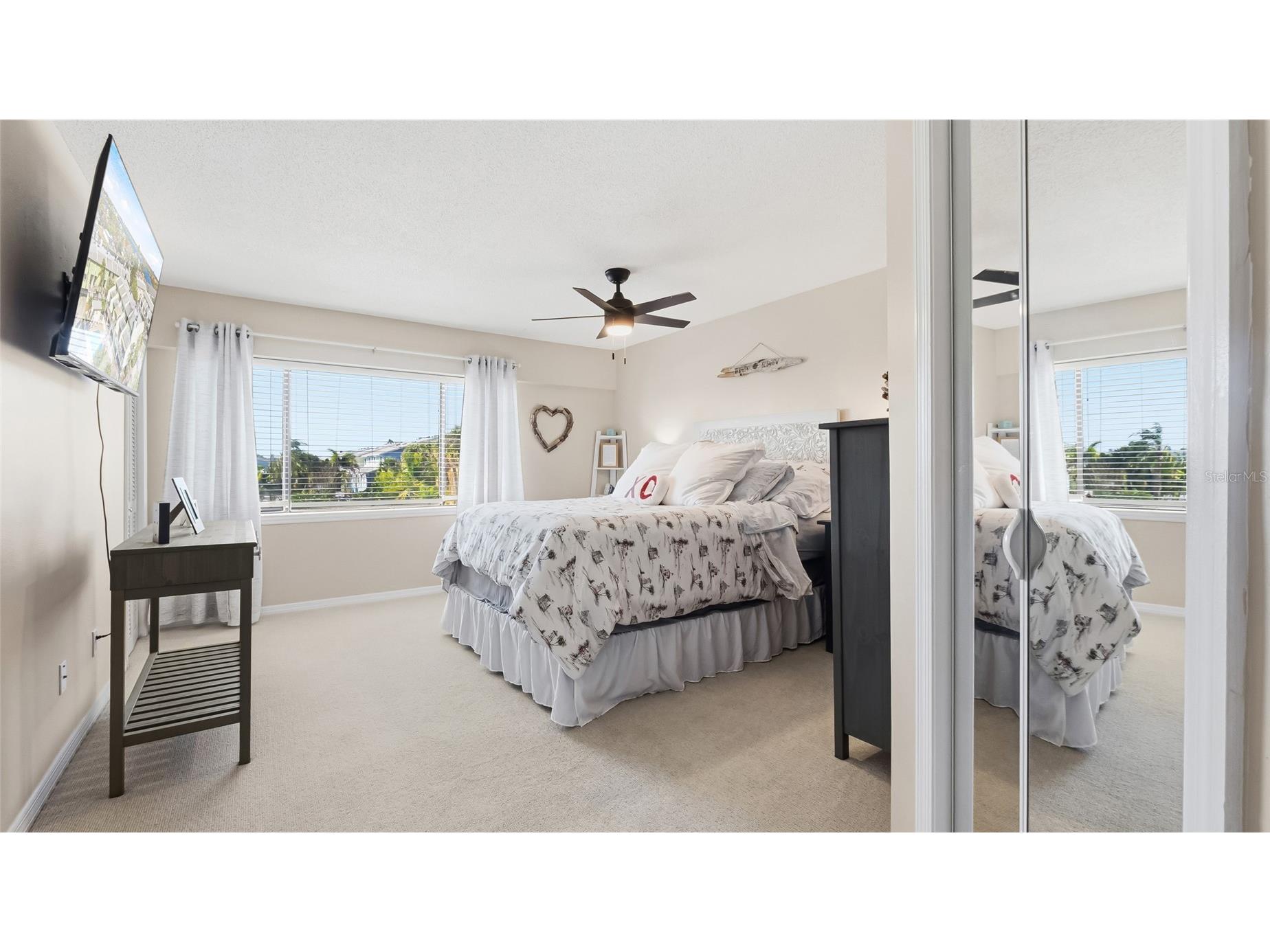 318 Windrush Boulevard #9 Indian Rocks Beach FL 33785 TB8423664 image16