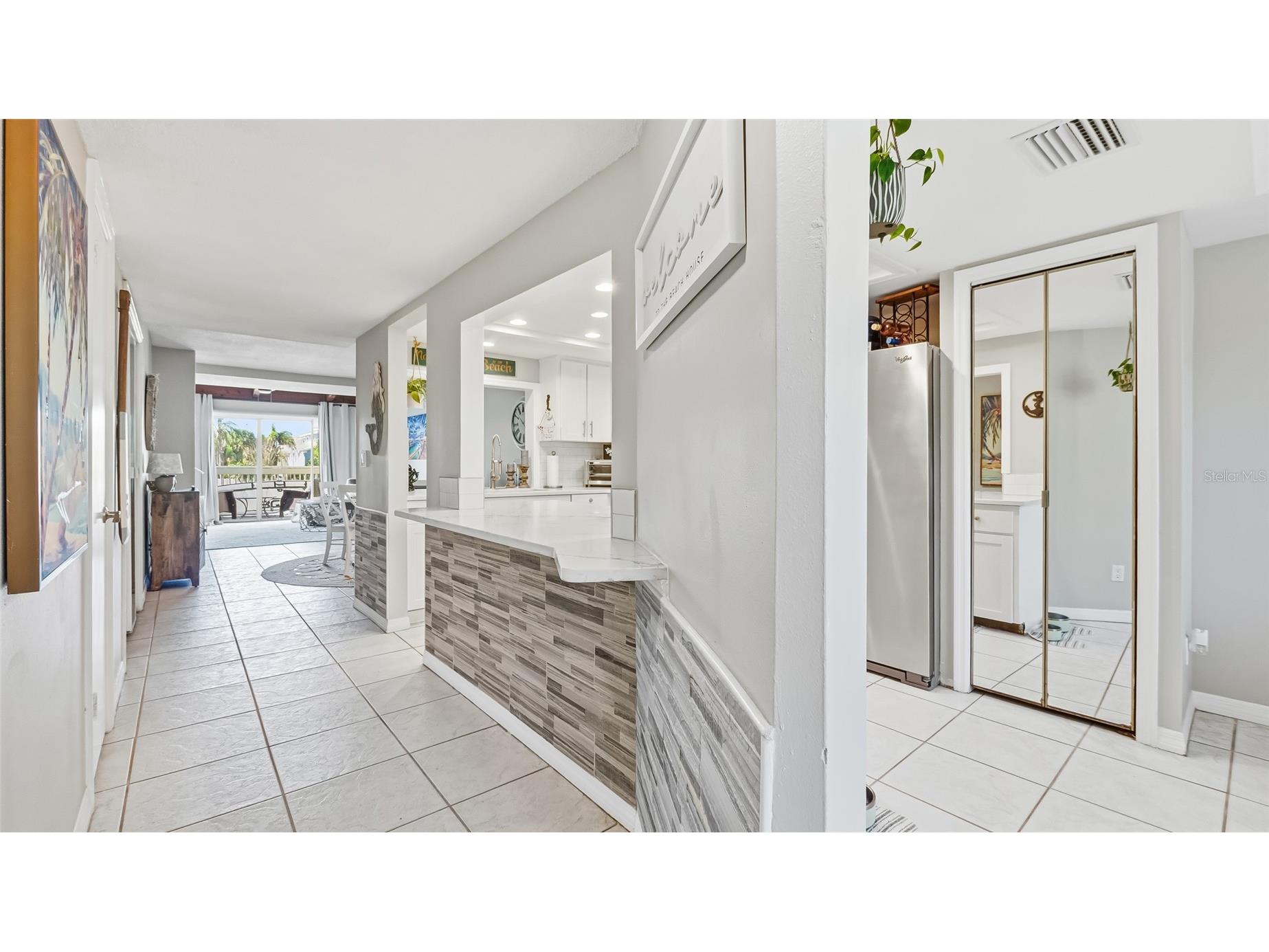 318 Windrush Boulevard #9 Indian Rocks Beach FL 33785 TB8423664 image2