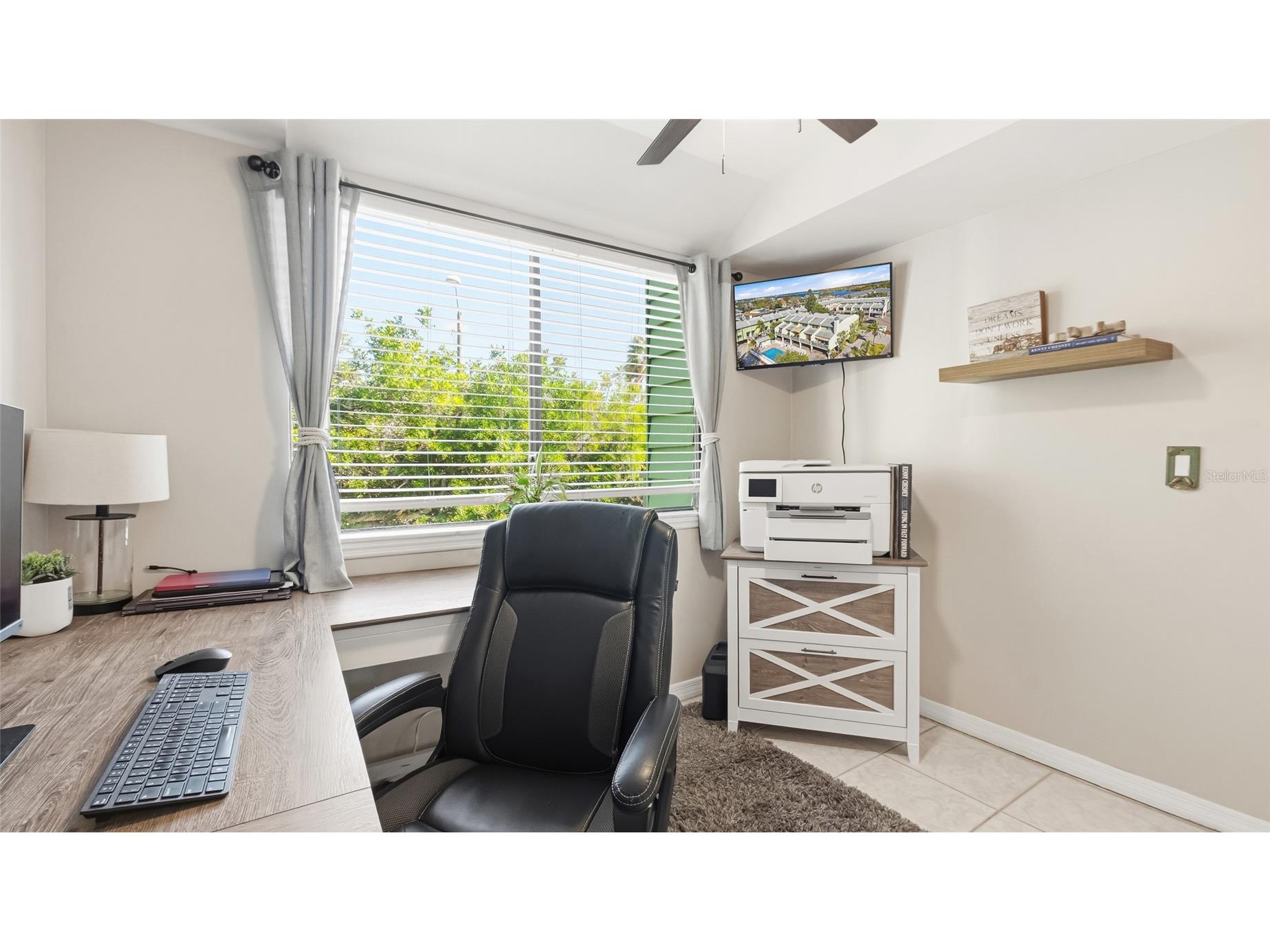 318 Windrush Boulevard #9 Indian Rocks Beach FL 33785 TB8423664 image4