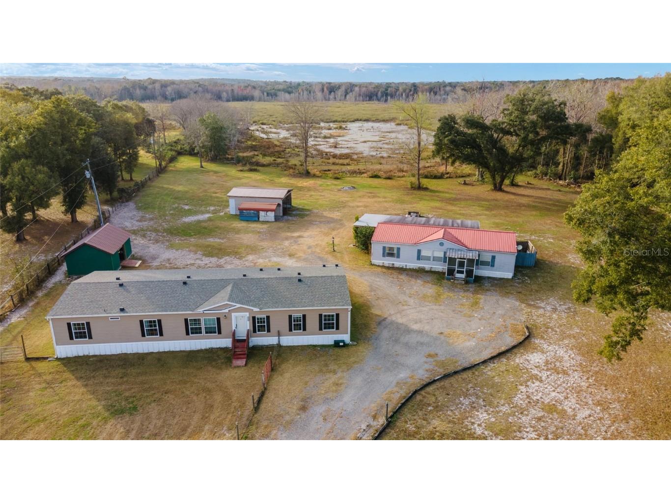 3180 - 3186 SE 183rd Avenue Road Ocklawaha FL 32179 - LAKE BRYANT OM651910 image1