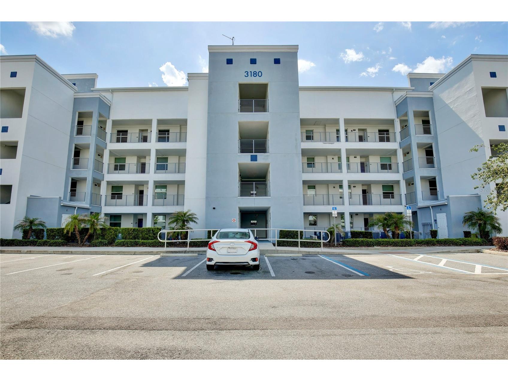 3180 Paradox Circle #402 Kissimmee FL 34746 O6401403 image1