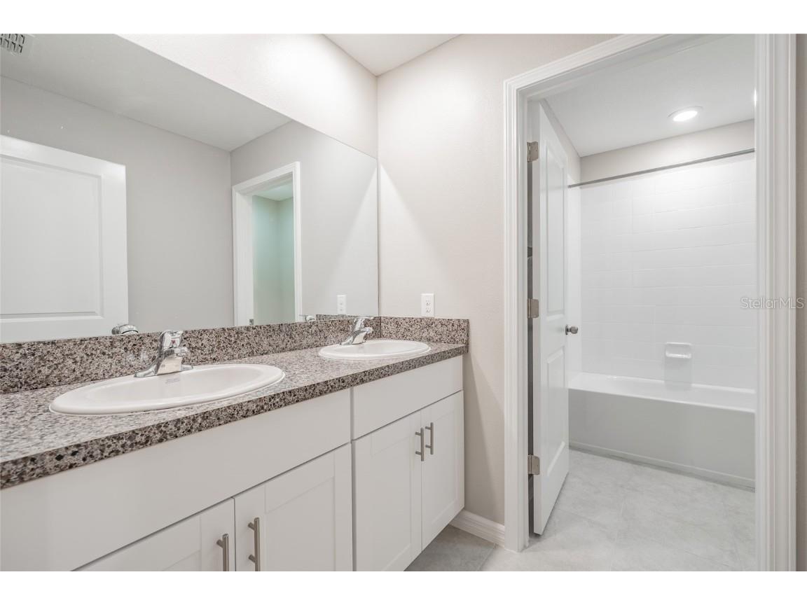 31807 Barrel Wave Way Wesley Chapel FL 33545 TB8422164 image17