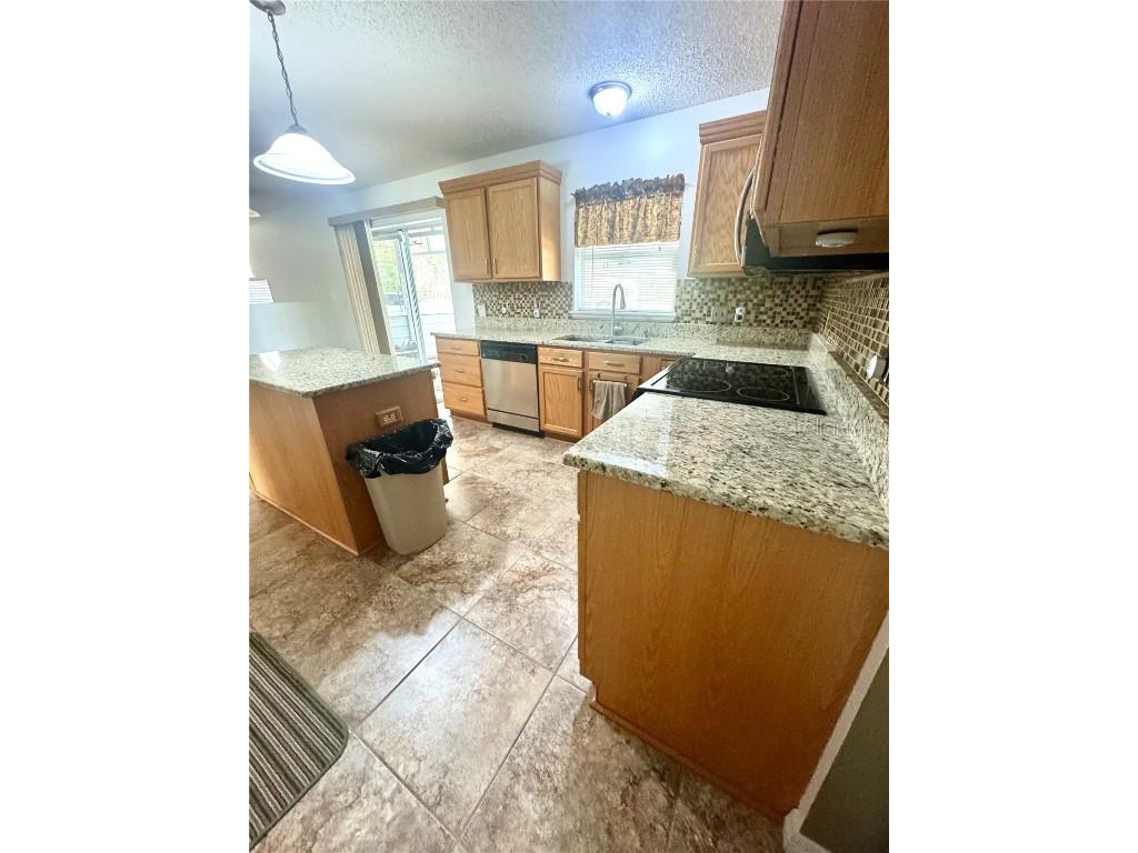 3181 Deltona Boulevard Spring Hill FL 34606 TB8388374 image7