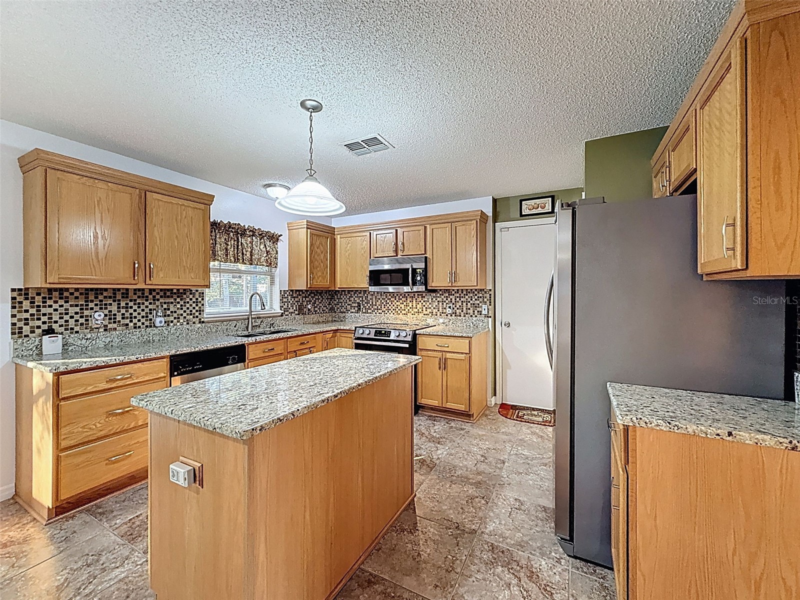 3181 Deltona Boulevard Spring Hill FL 34606 W7882715 image18