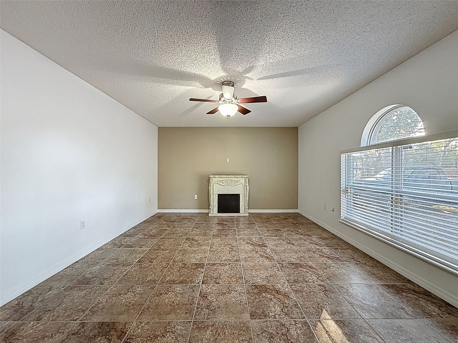 3181 Deltona Boulevard Spring Hill FL 34606 W7882715 image21