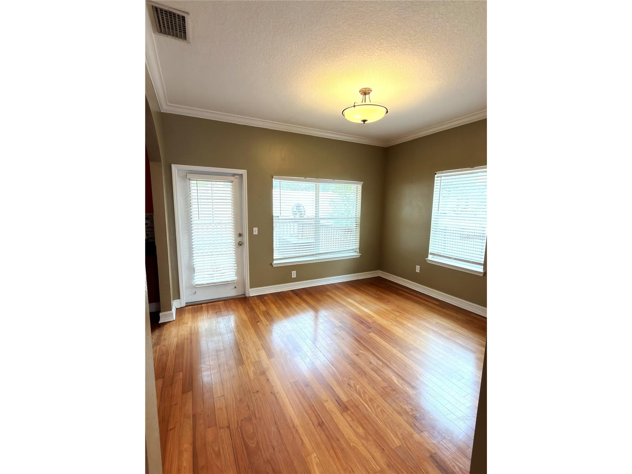 3181 Toscana Circle #30 Tampa FL 33611 TB8518798 image9