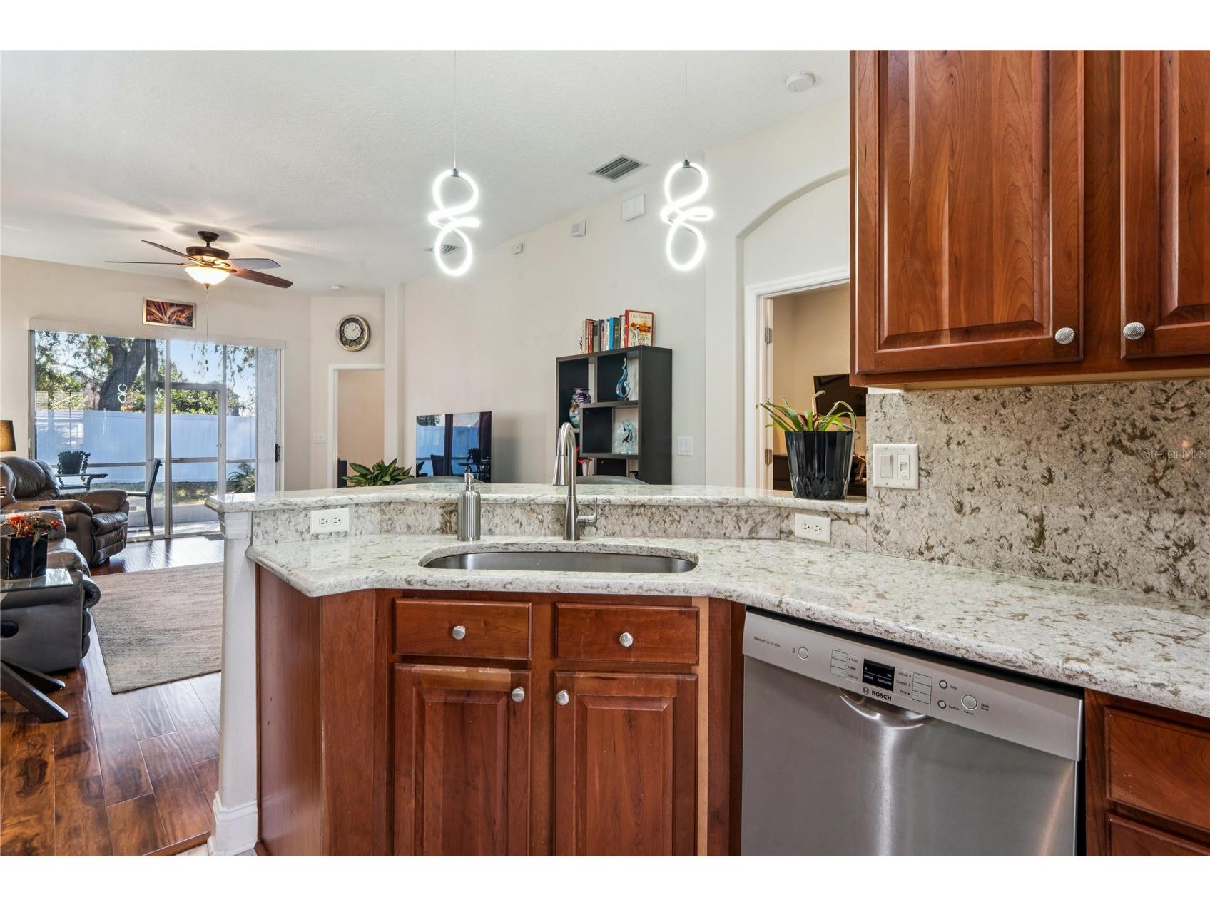 31814 Blythewood Way Wesley Chapel FL 33543 TB8476655 image10