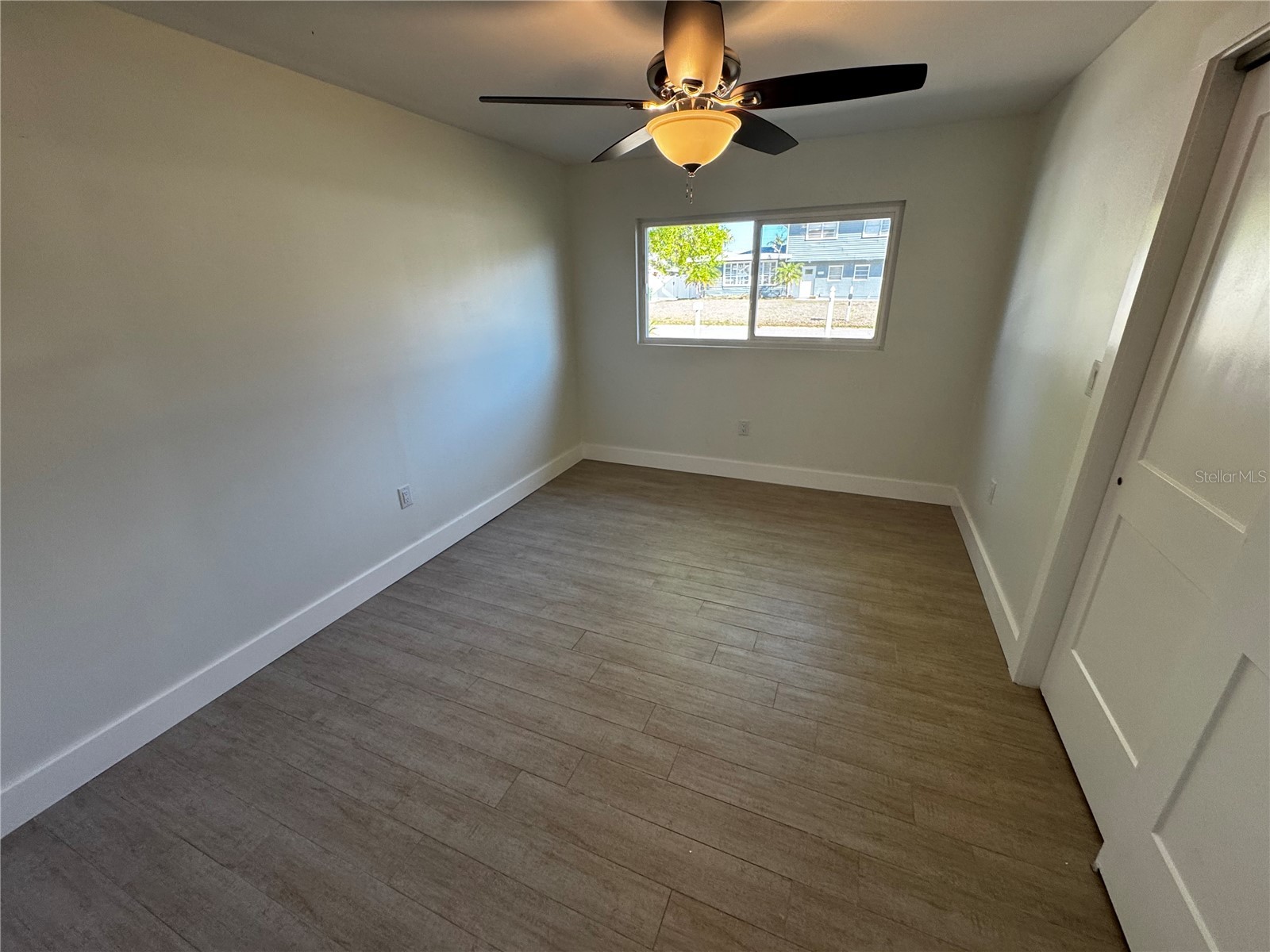 3182 Hatton Street Sarasota FL 34237 A4684851 image15