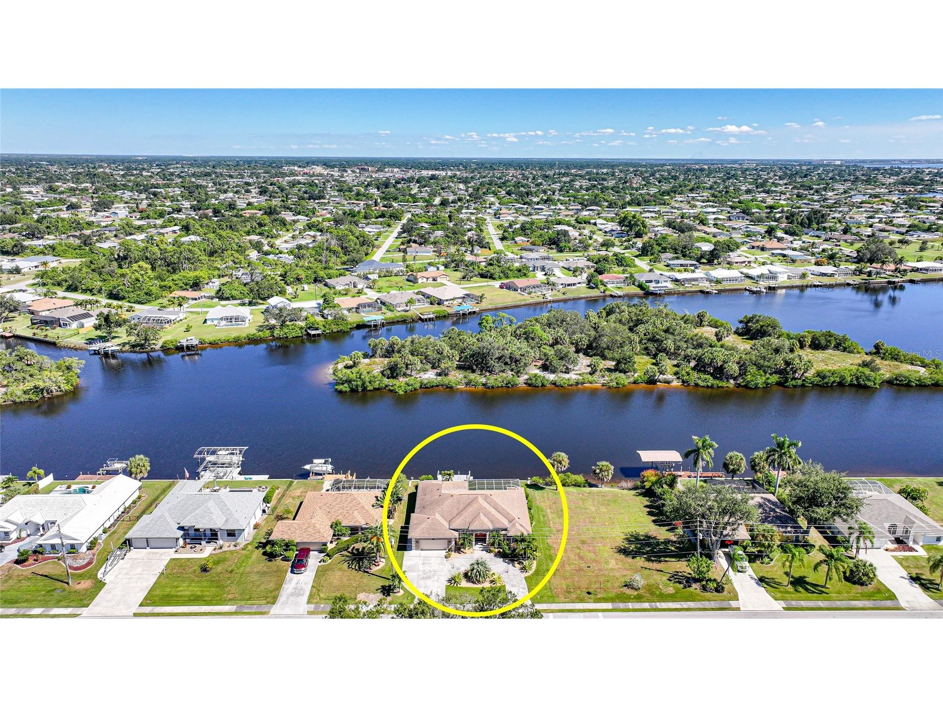 3182 Lake View Boulevard Port Charlotte FL 33948 - WEST SPRING LAKE C7516324 image1