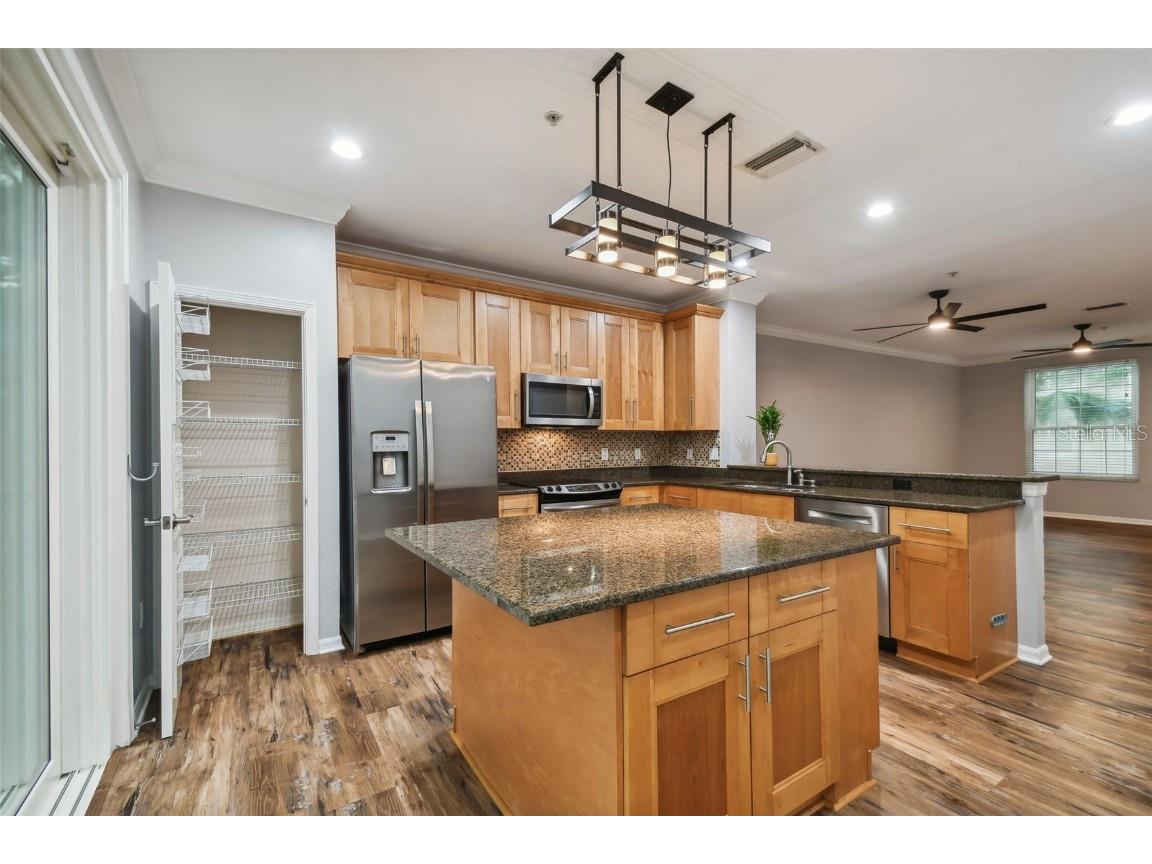 3183 Bayshore Oaks Drive Tampa FL 33611 TB8442717 image19