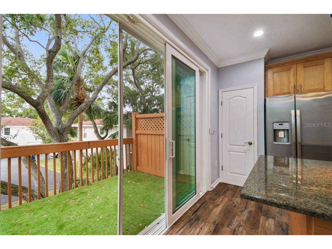 3183 Bayshore Oaks Drive Tampa FL 33611 TB8442717 image21