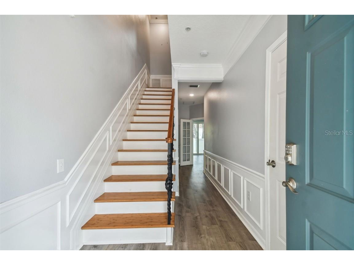 3183 Bayshore Oaks Drive Tampa FL 33611 TB8442717 image3