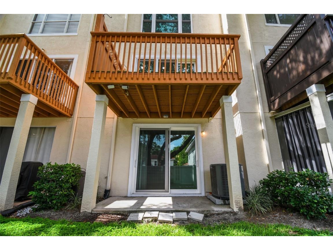 3183 Bayshore Oaks Drive Tampa FL 33611 TB8442717 image41