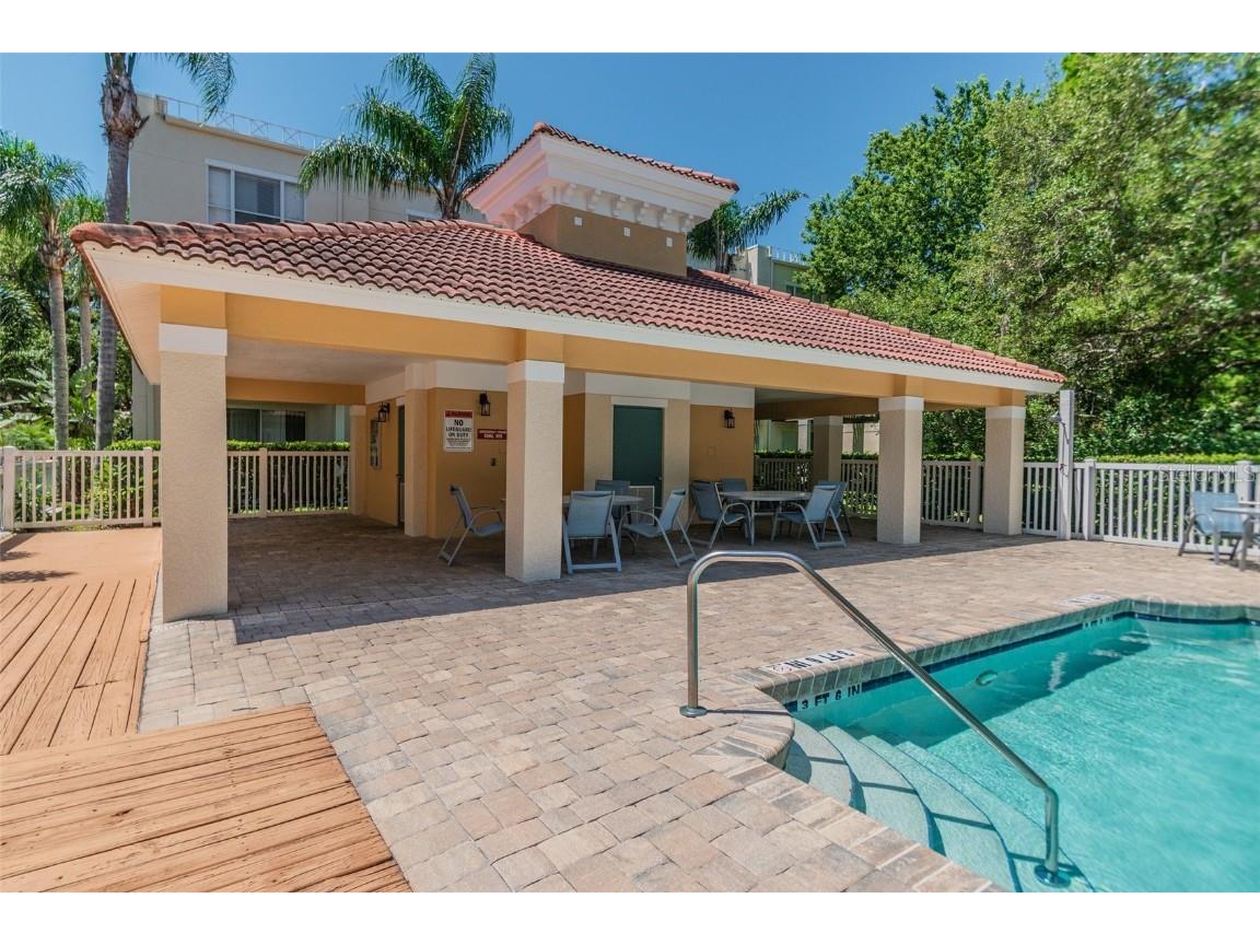 3183 Bayshore Oaks Drive Tampa FL 33611 TB8442717 image43