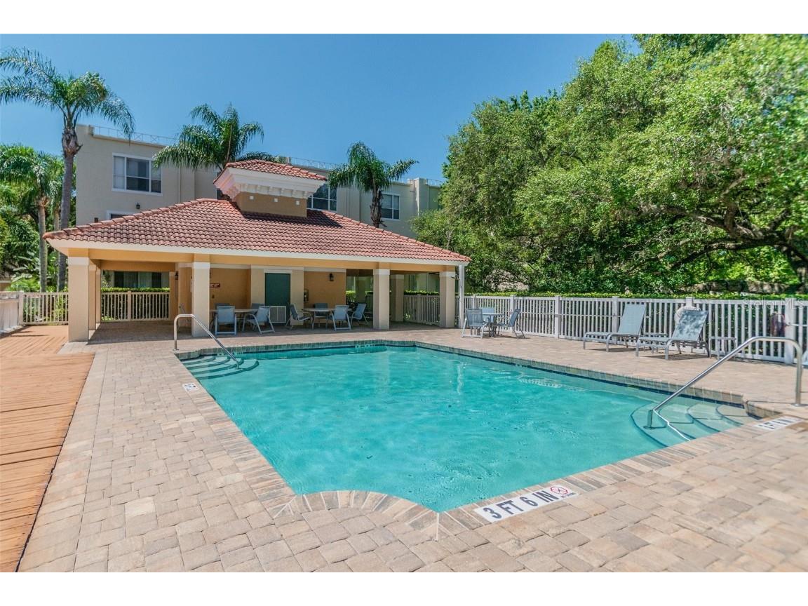 3183 Bayshore Oaks Drive Tampa FL 33611 TB8442717 image44