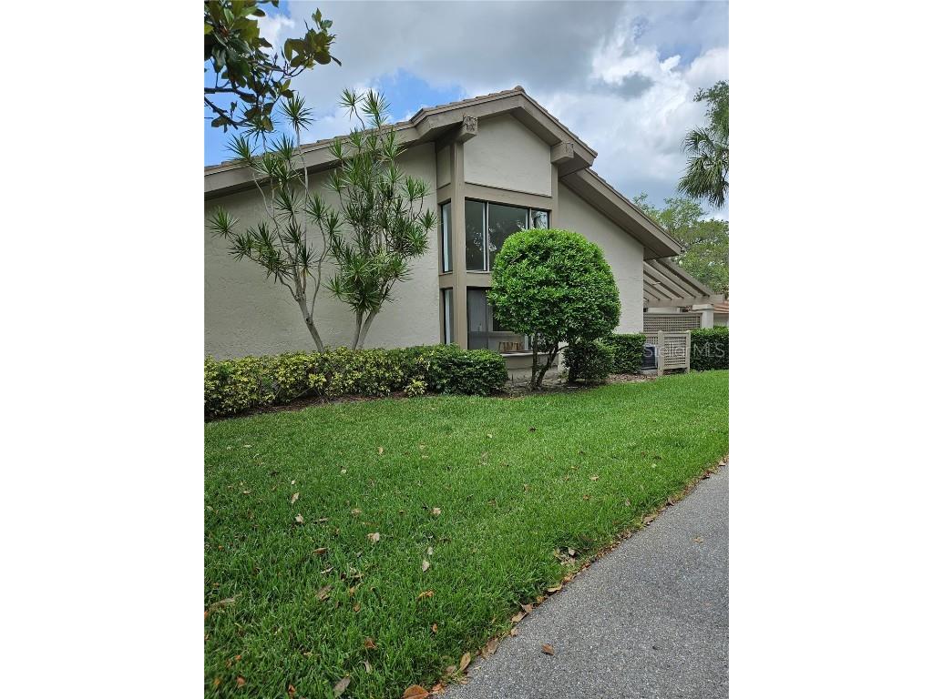 3183 Sandleheath #41 Sarasota FL 34235 A4568870 image1