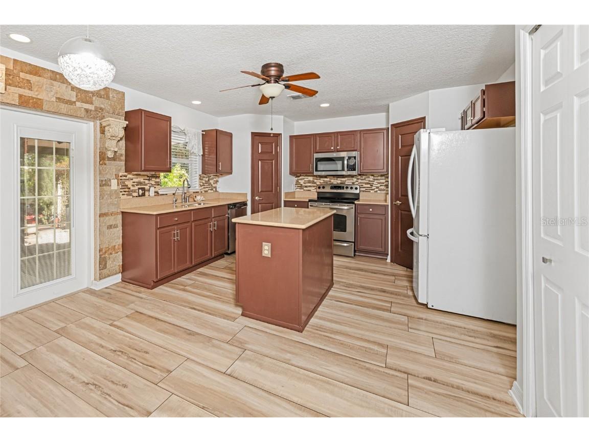 31834 Parkdale Leesburg FL 34748 O6365794 image4