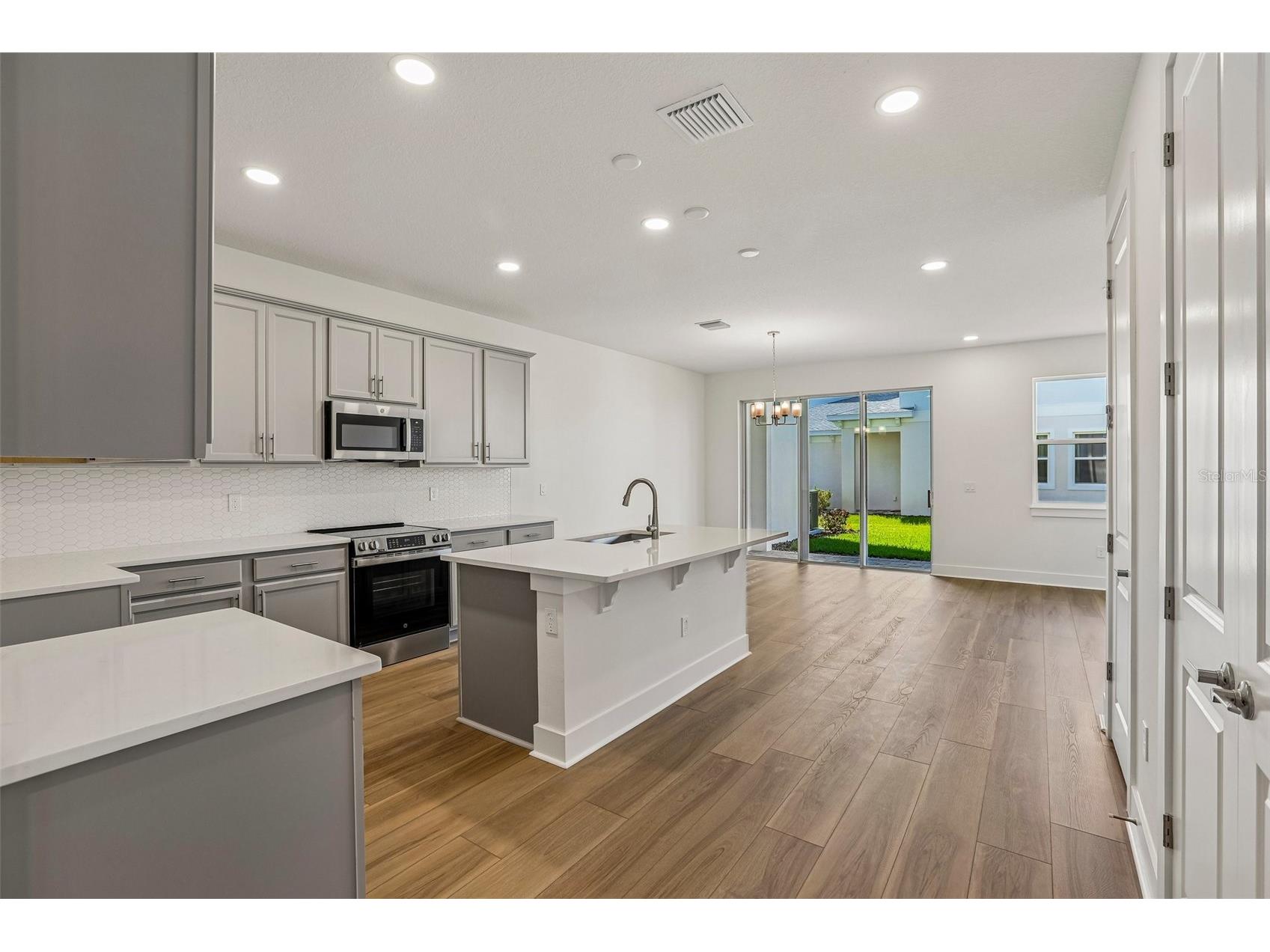 31850 Clover Fin Court Wesley Chapel FL 33545 TB8499365 image9