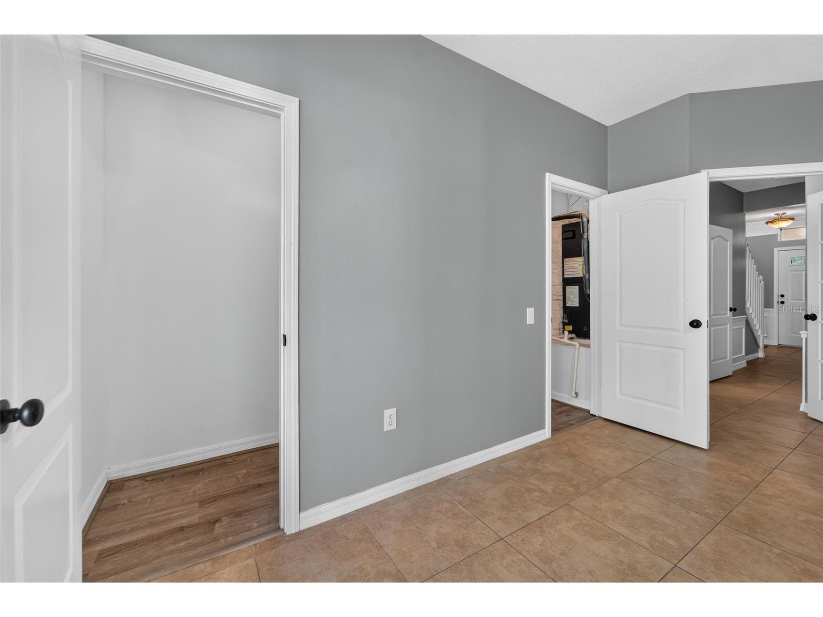 3186 Bayshore Oaks Drive Tampa FL 33611 TB8527370 image15