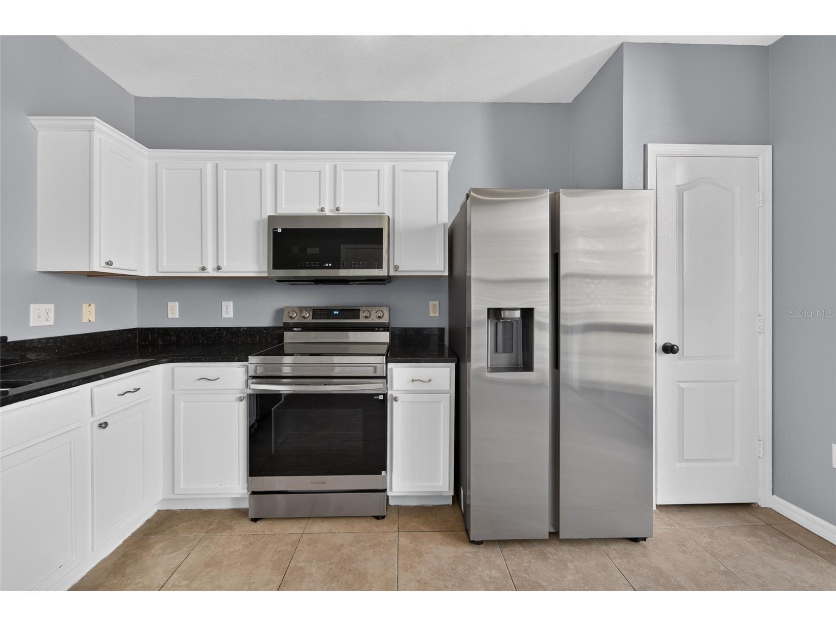 3186 Bayshore Oaks Drive Tampa FL 33611 TB8527370 image28