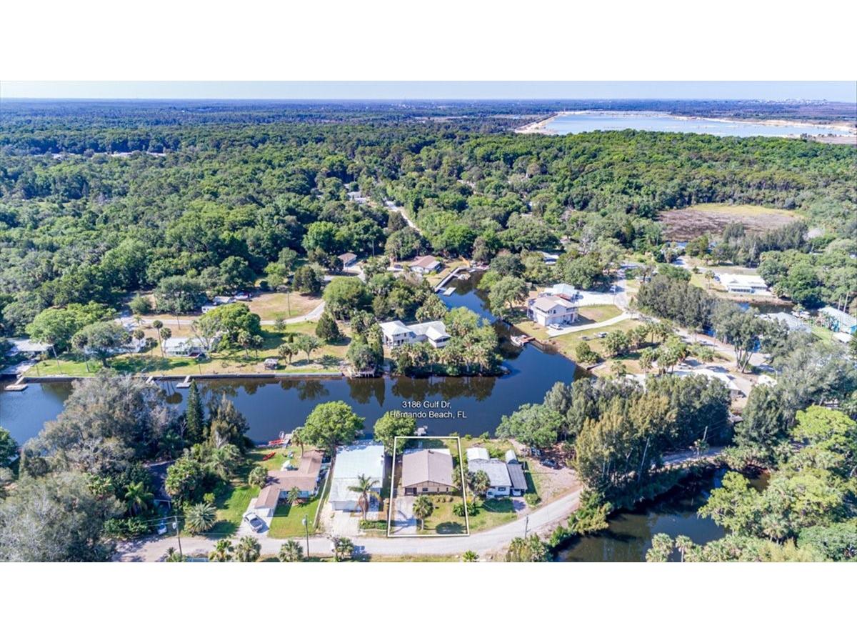 3186 Gulf Drive Aripeka FL 34679 W7834207 image1